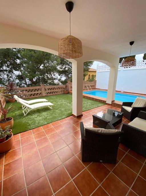 Casa Al Alba Villa อัลมูเญการ์ ภายนอก รูปภาพ